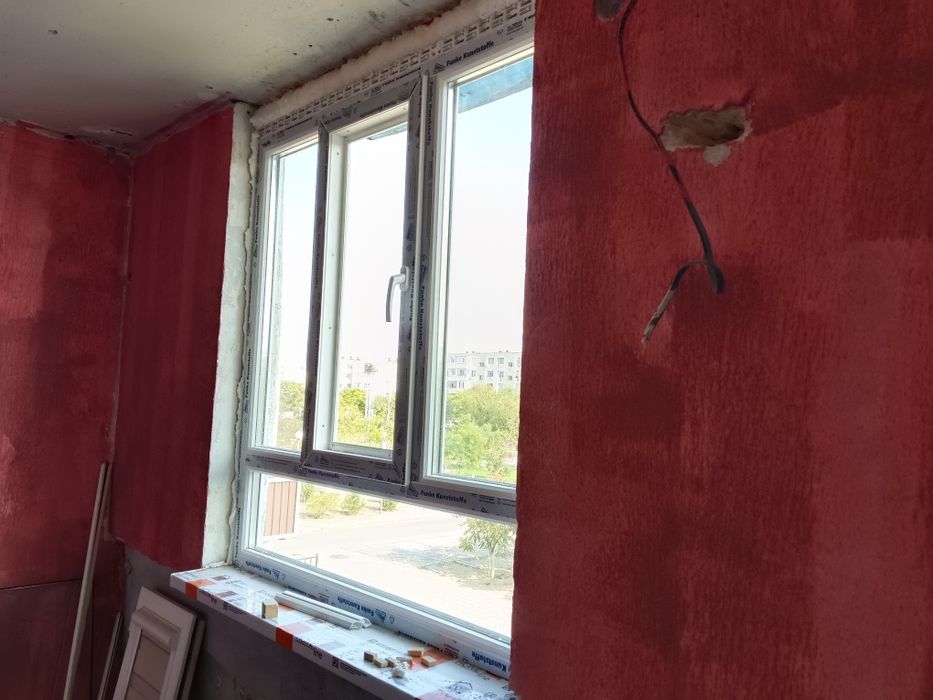 Пластик есік-терезе окна