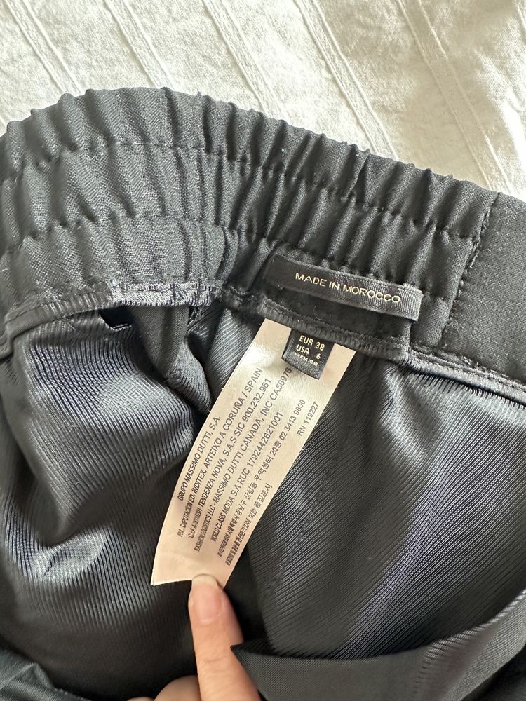 Pantaloni Massimo Dutti Noi