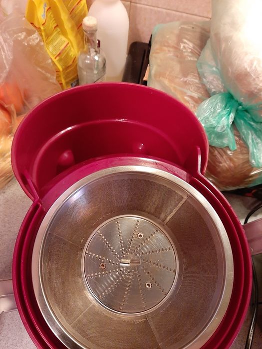 Сокоизтисквачка за 15лв