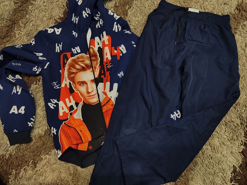 Продам оч крас ь за все по пятьсот