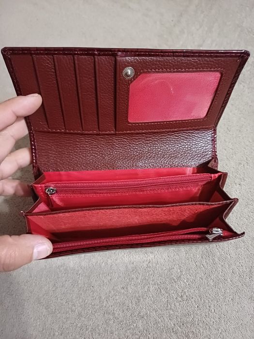 Дамско портмоне,ново