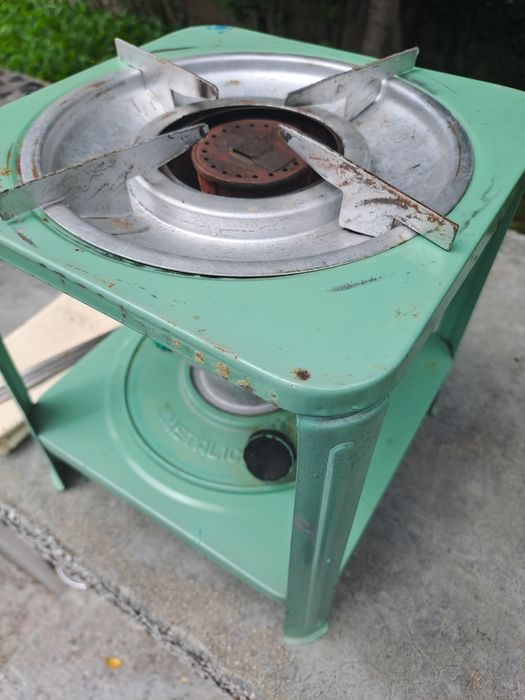 Преносим котлон за къмпинг