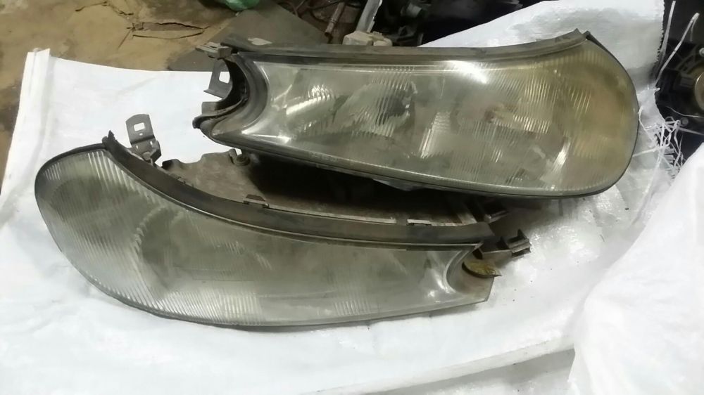 Ford Mondeo 1997 - 2000 оригинални фарове