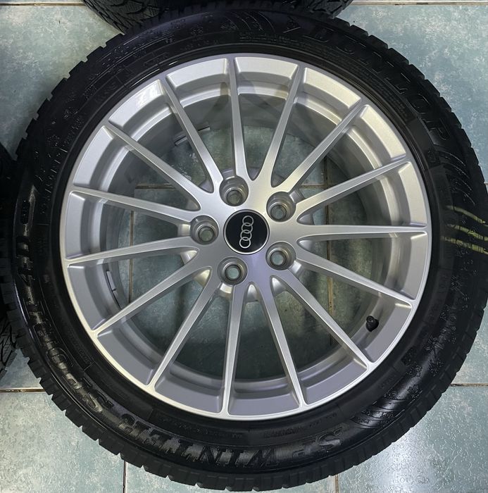 Jante aliaj R17 originale AUDI A4 A5 A6 225/50/17 iarna DUNLOP