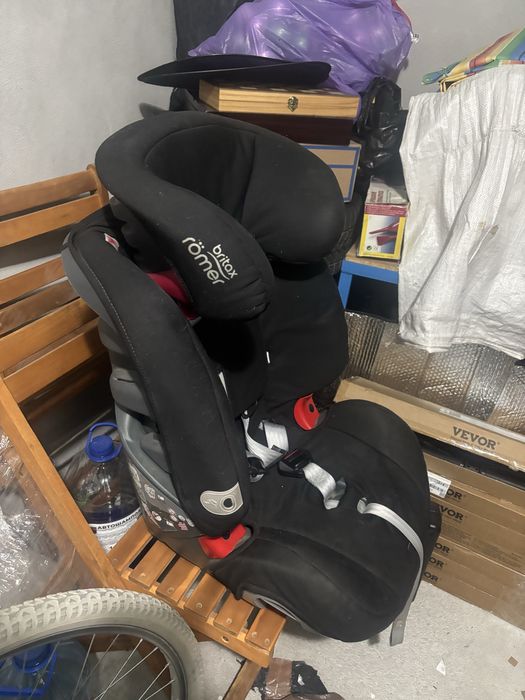 Детско столче за кола britax
