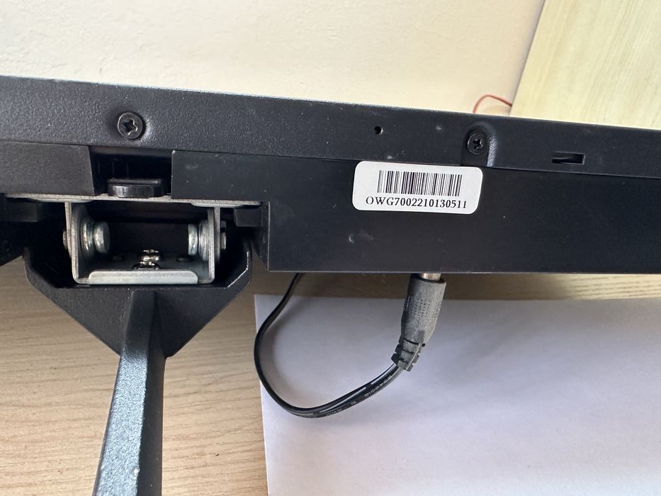 LED монитор ZIFFLER, 23,8 дюймов, Model:G700. Power: 12V—3A
