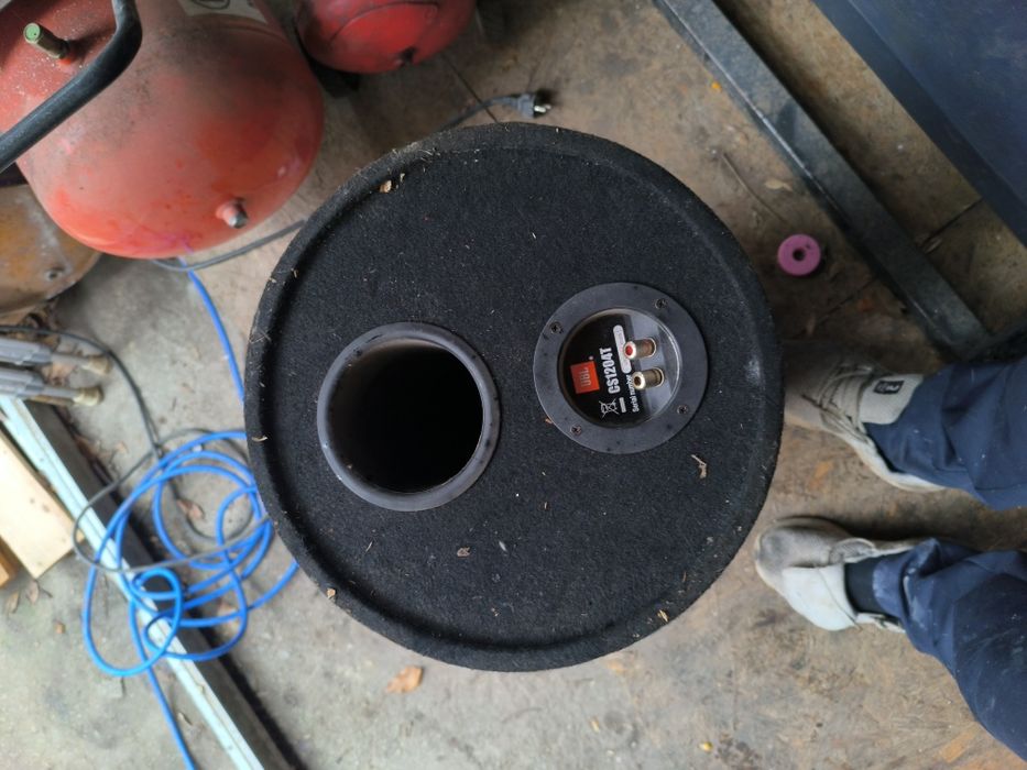 Statie auto jbl si sub subwoofer jbl