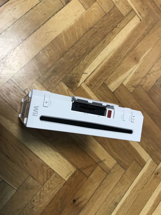 Unitate centrala culore Alba,consola NintendoWii originala.