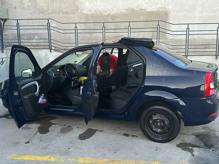 Vând logan 2010 Benzina + GPL