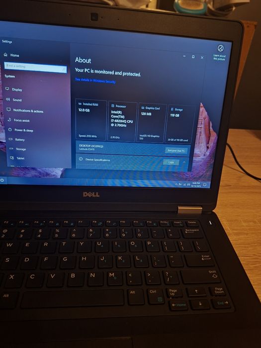 Laptop Dell Latitude E5470 i7-6280HQ,14GB DDR4,SSD M.2 128GB,Win 10Pro