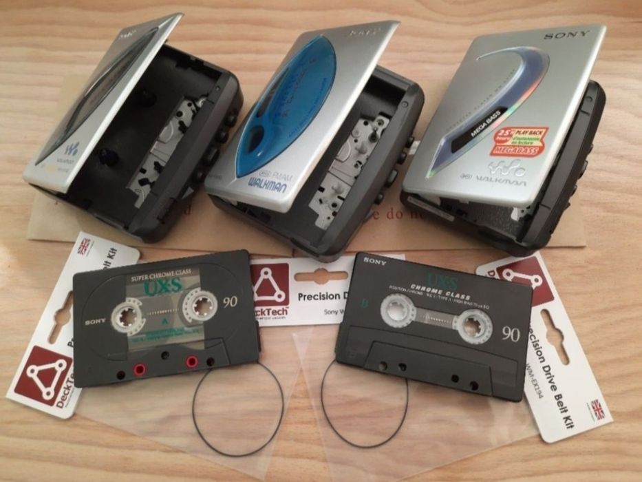 Walkman Minicasetofon Sony, 3 modele