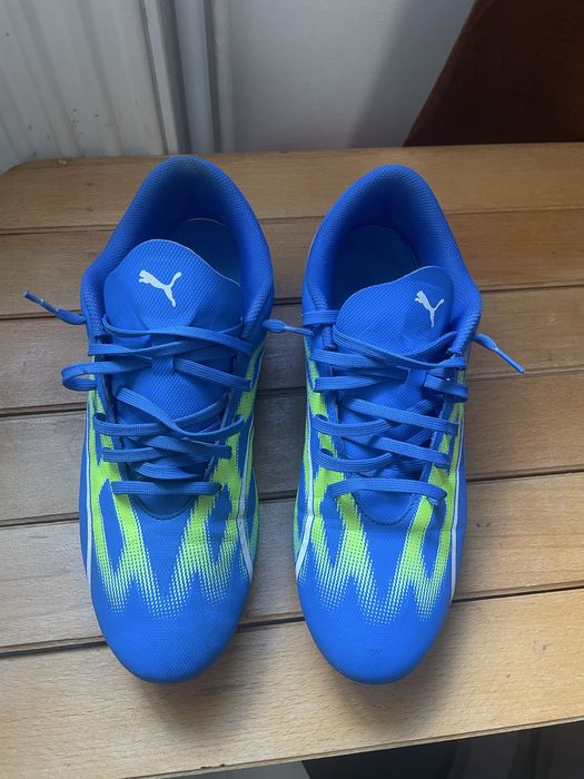 Ghete de fotbal puma