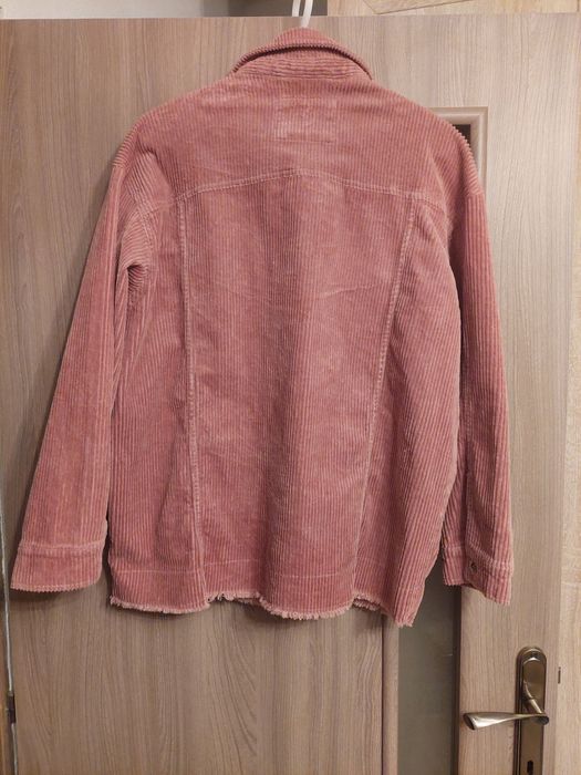 Geaca raiata tip camasa