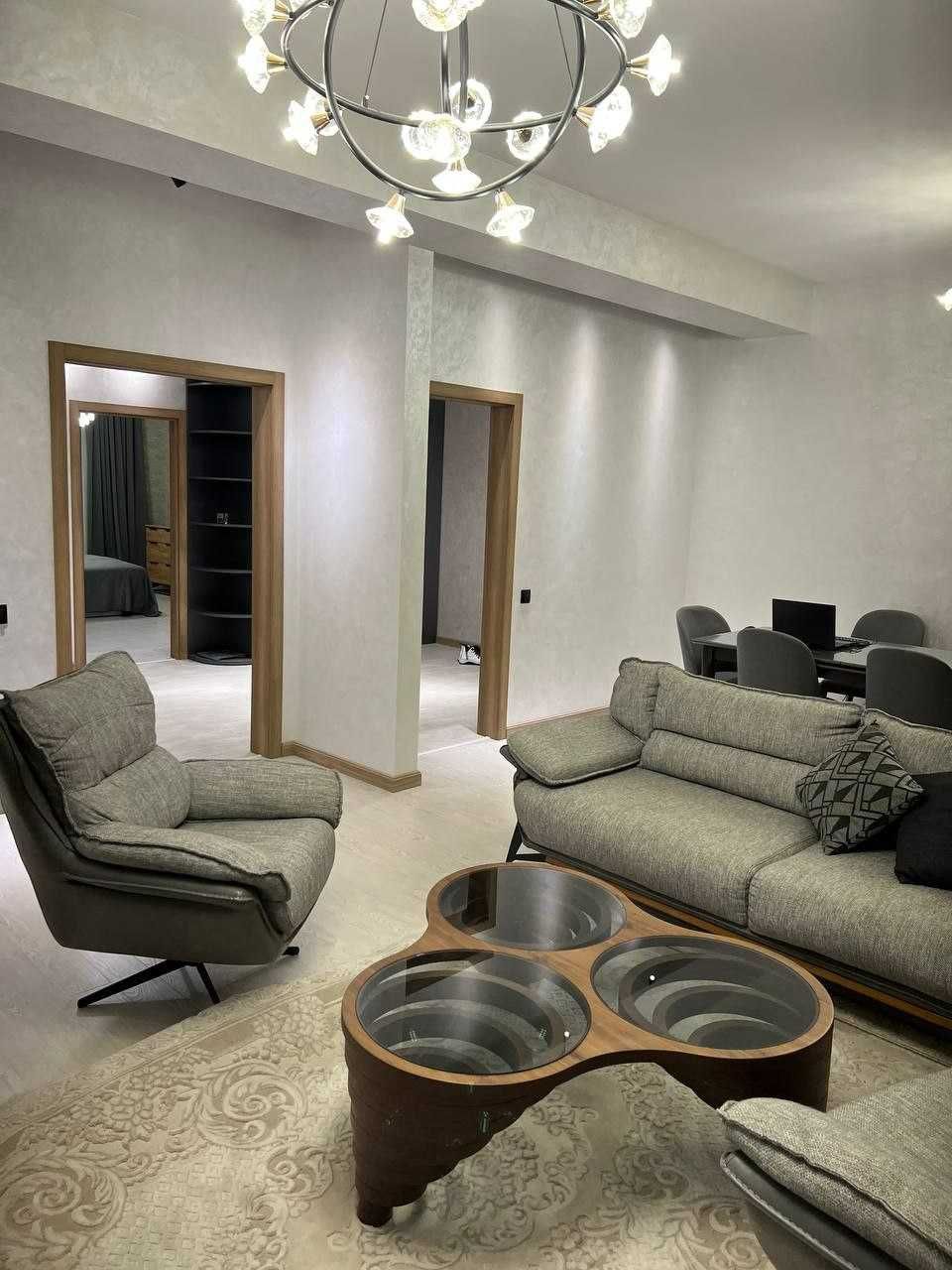 Продам 3-х комнатную (117кв.м) в Мирзо-Улугбекском районе.