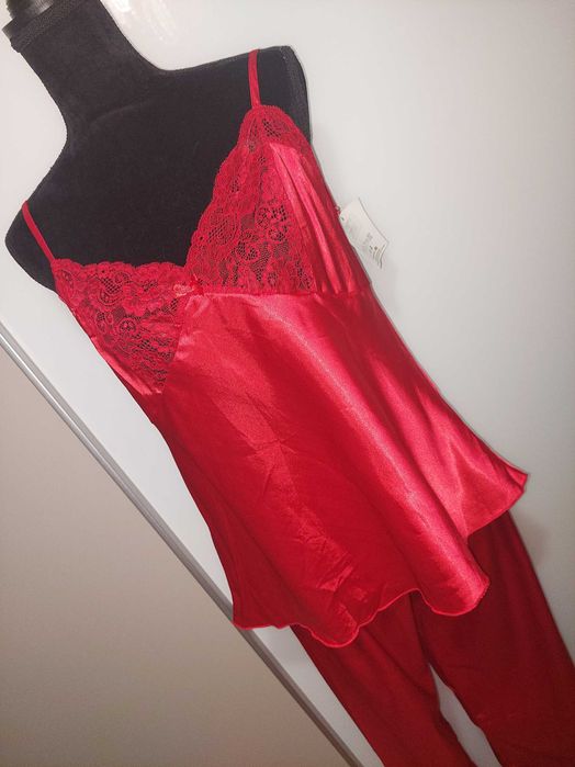 Pijama satin 2XL NOU cu etichetă roșie/furou pantaloni lungi