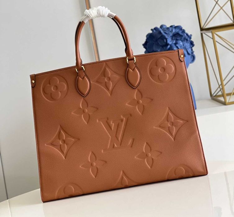 Geanta Louis Vuitton Onthego 41cm, tip Premium