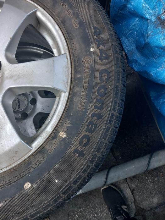Cauciucuri cu genți de Rover