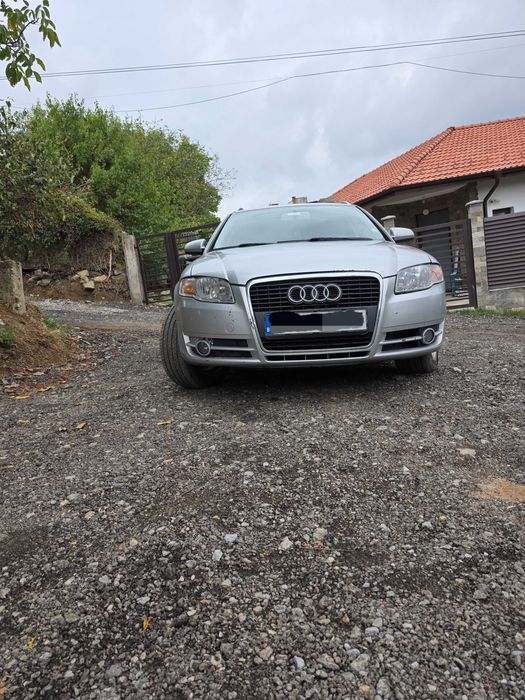 Продавам AUDI A4