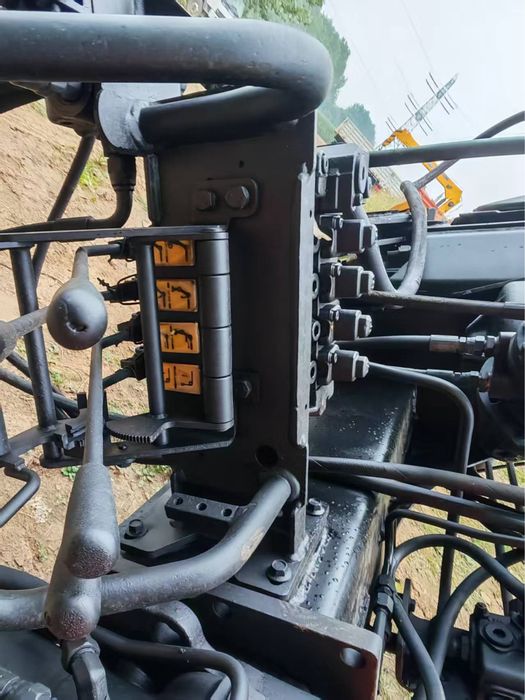 Манипулятор 6.3 тонналик