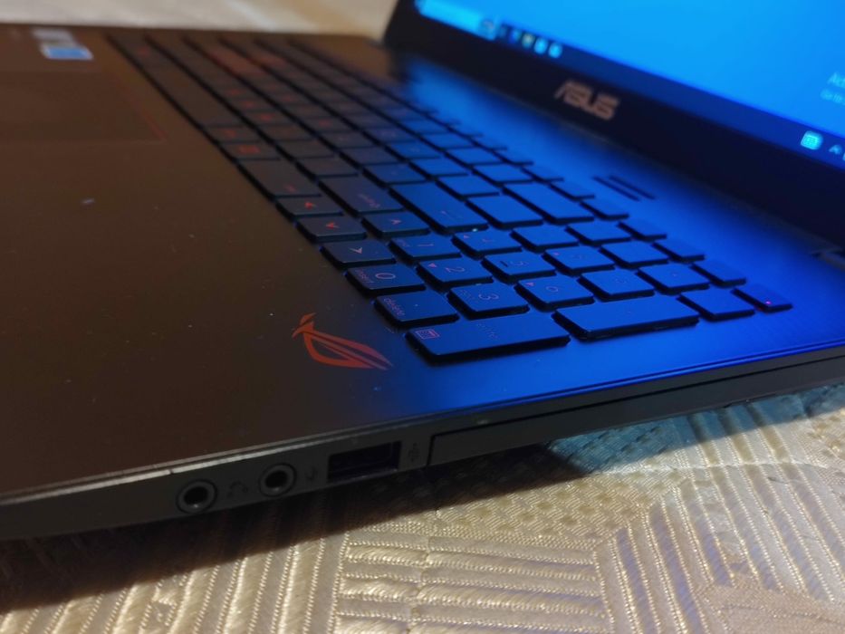 Laptop Asus Republic of Gamers I7 16gb ddr4