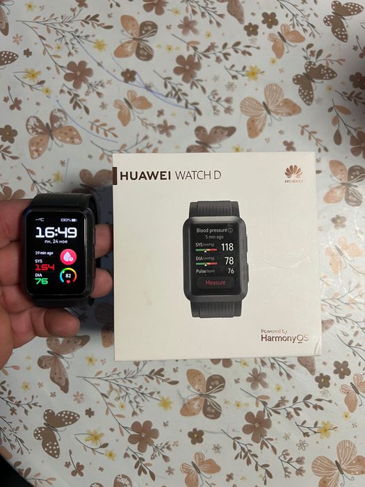 Huawei Watch D smart часовник