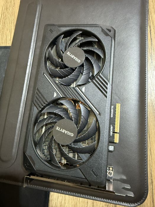 Продается RTX 5060 в почти новом состоянии