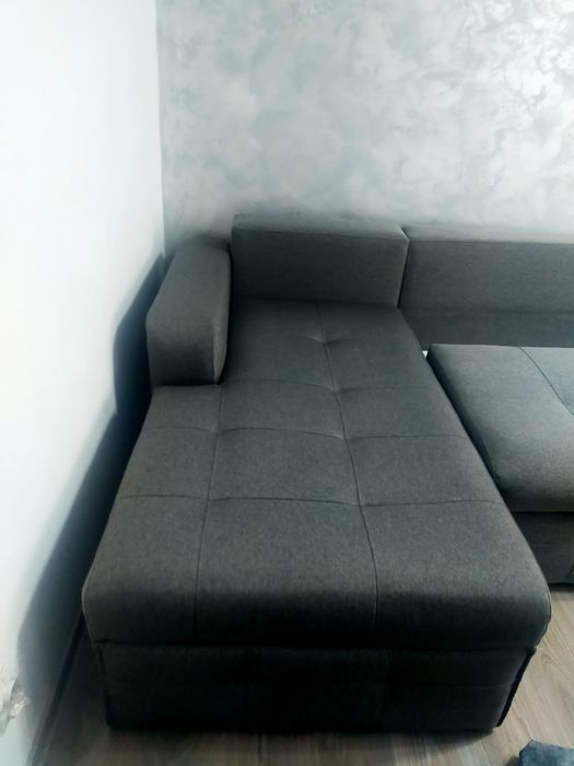 Colțar in stare foarte buna