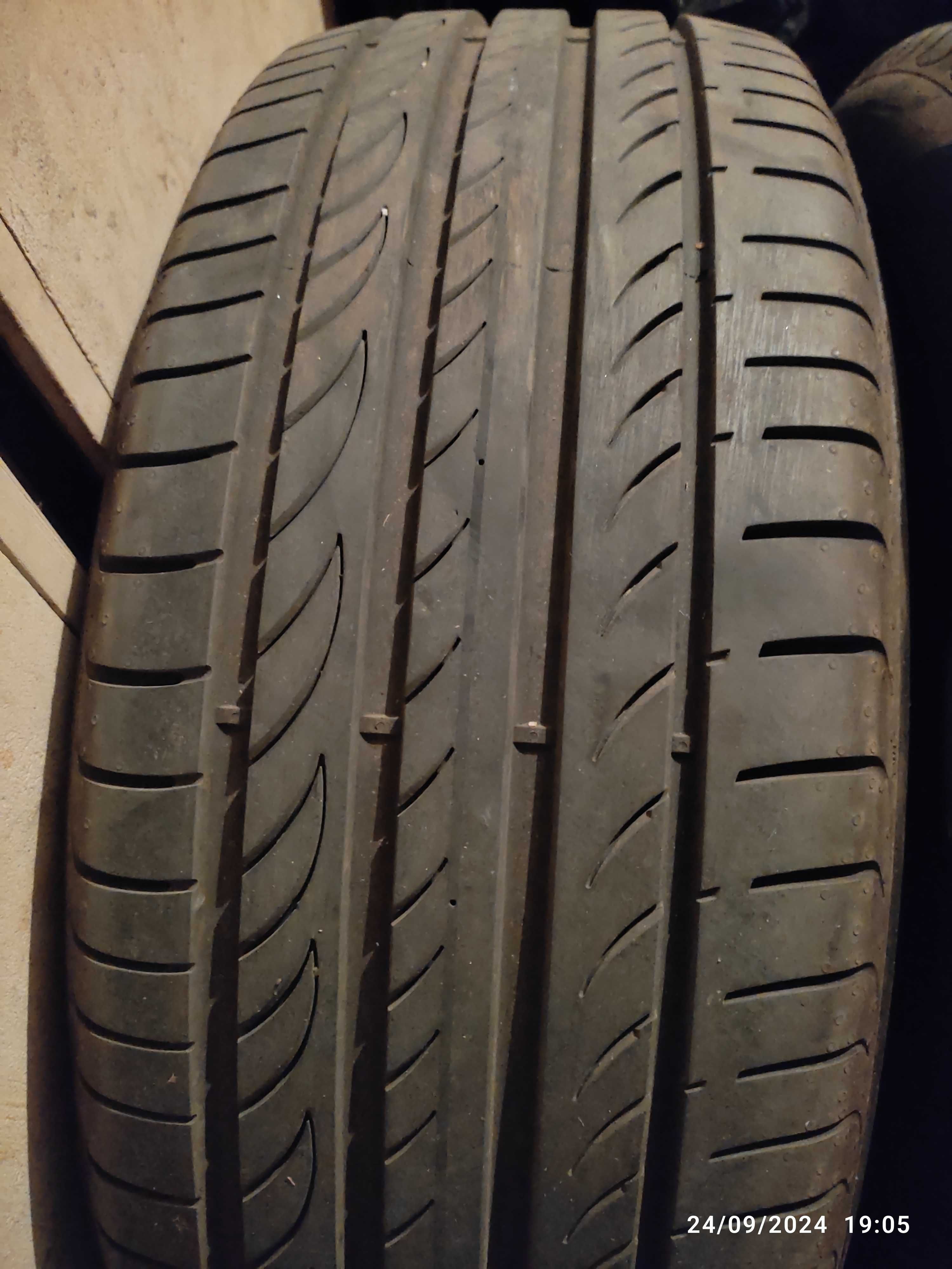 Гуми PIRELLI 225/55 R18 98v летни 4 бр.