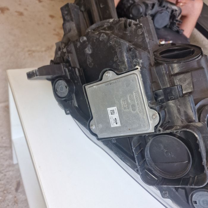 Ford C-Max 14-19 led face lift ляв фар