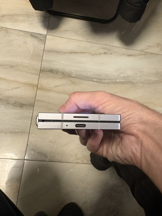 Samsung Galaxy Zold 6