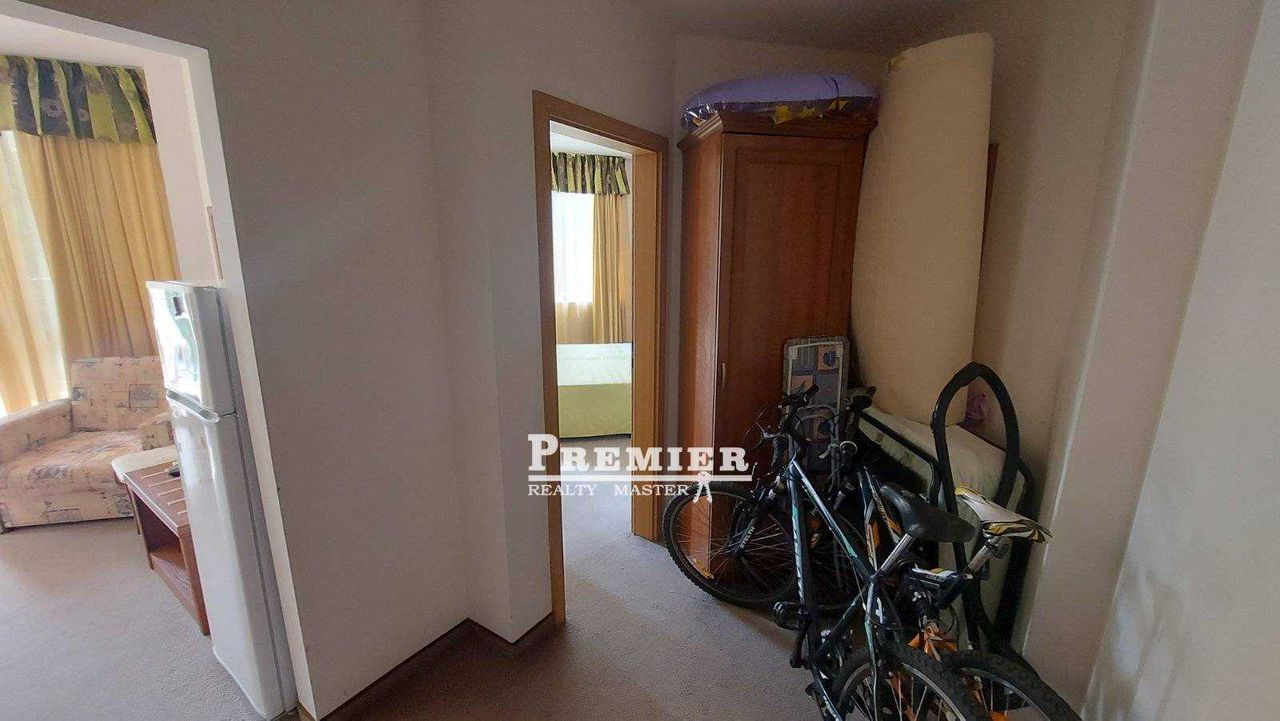 Продава се Двустаен апартамент в к.к. Слънчев бряг - 65 кв.м за 831 €/кв.м - Снимка #7