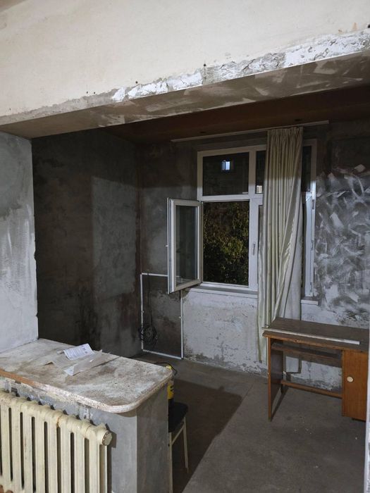 Продаётся 1/3/5 Куйлюк-5 Без ремонта 38м2 Ор-р: Медицинский техникум