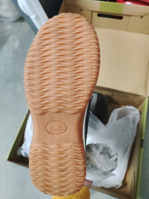 CMP - детски зимни ботуши 34 номер с подплата и естествена кожа - НОВИ