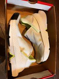 Nike Go Fly Ease 38