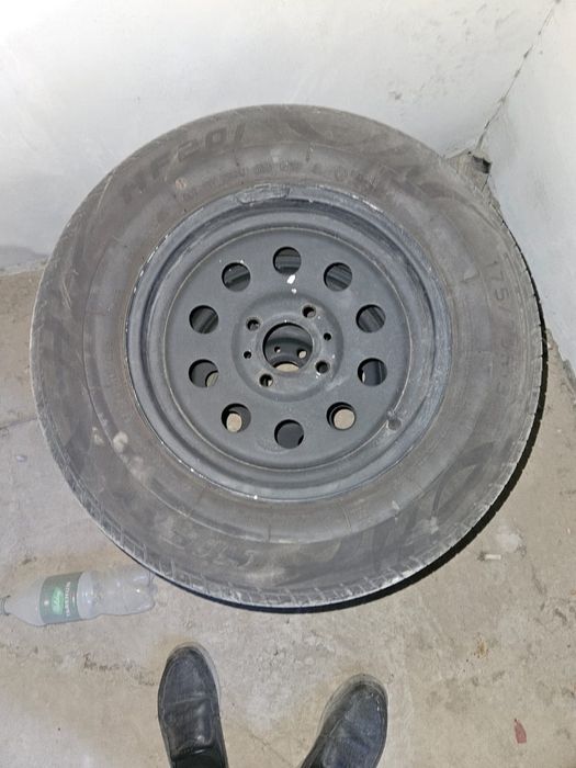 Летный шина 175×60 R13.