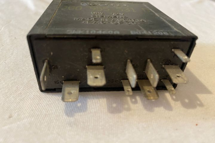 Releu 602 4b0955531d Audi A6 4B/C5