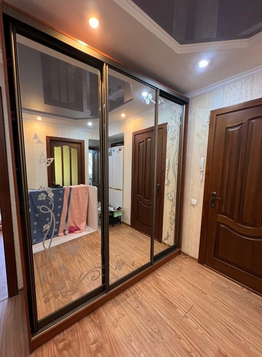 Продам шкаф купе