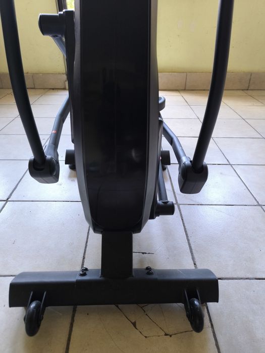 Bicicleta eliptică FitTronic 609ET