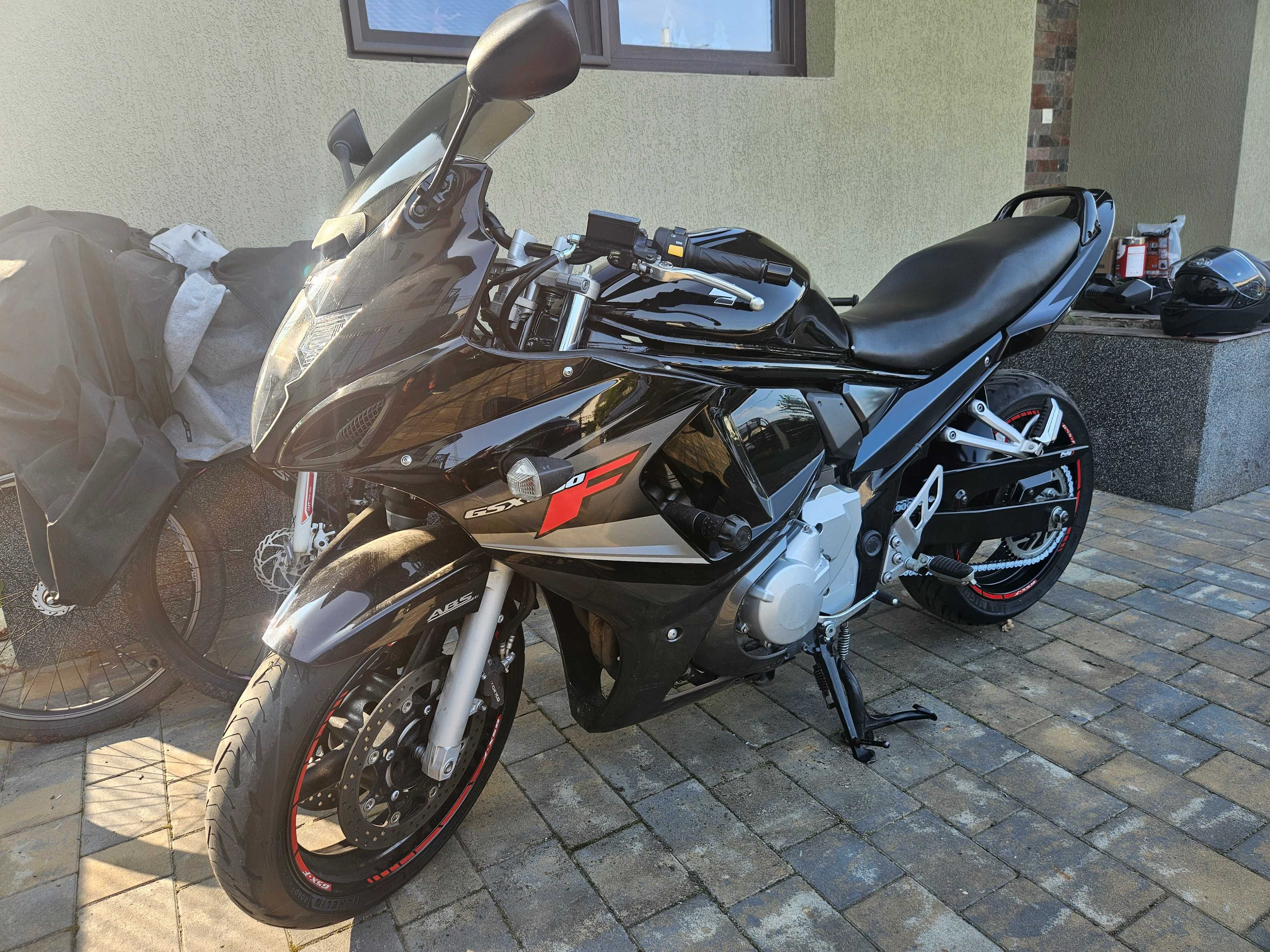Suzuki GSX F 650 2011