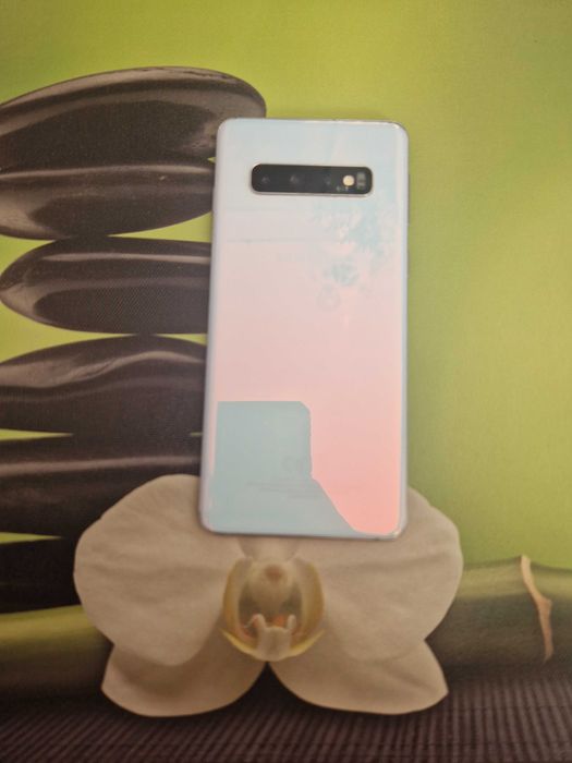 Samsung S10 - Defect - Alb / Negru -