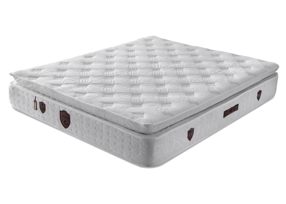 Тапицирано легло Grande