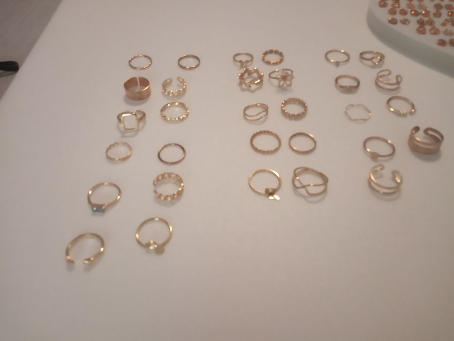 Разпродажба на бижута от медицинска стомана обеци пръстени