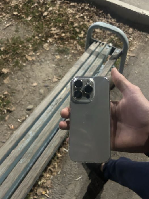 В продаже iphone 16 pro