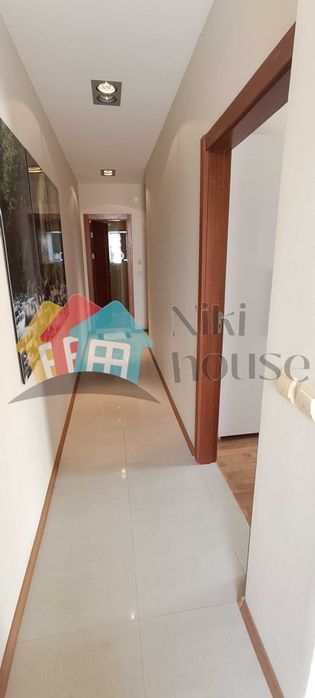 Мезонет в Варна, област-к.к.Златни пясъци площ 208 цена 300000