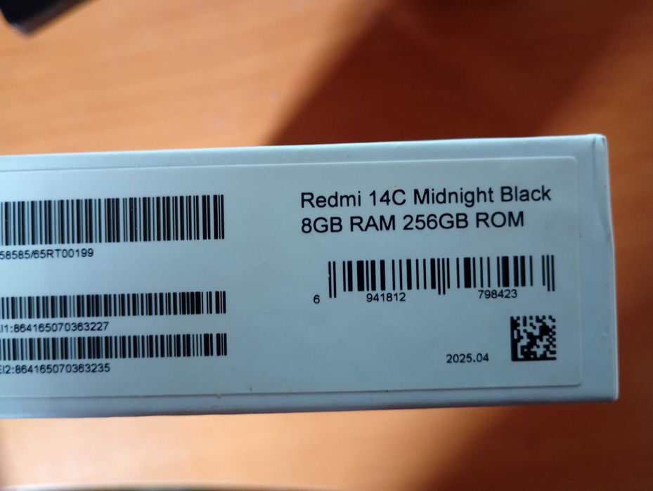 Безупречен Xiaomi Redmi 14C 16/256 GB