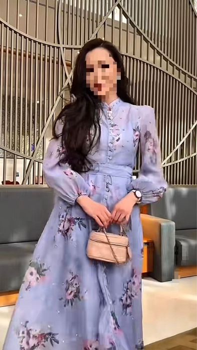 Продам женское платье новое