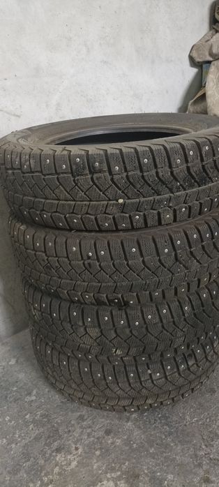 Продам зимние шины состояние как новая