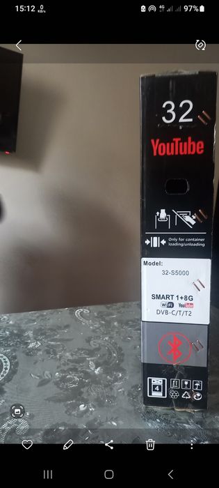 Samsung smart andiroyit telvizor idiyalniy