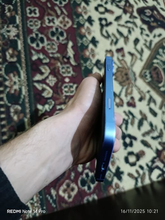 iphoni xr 16 korpusda