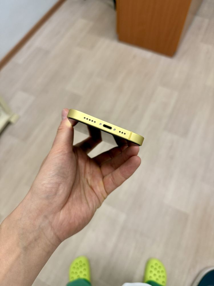  iPhone 14 256 yellow • Айфон 14 256 Жёлтый